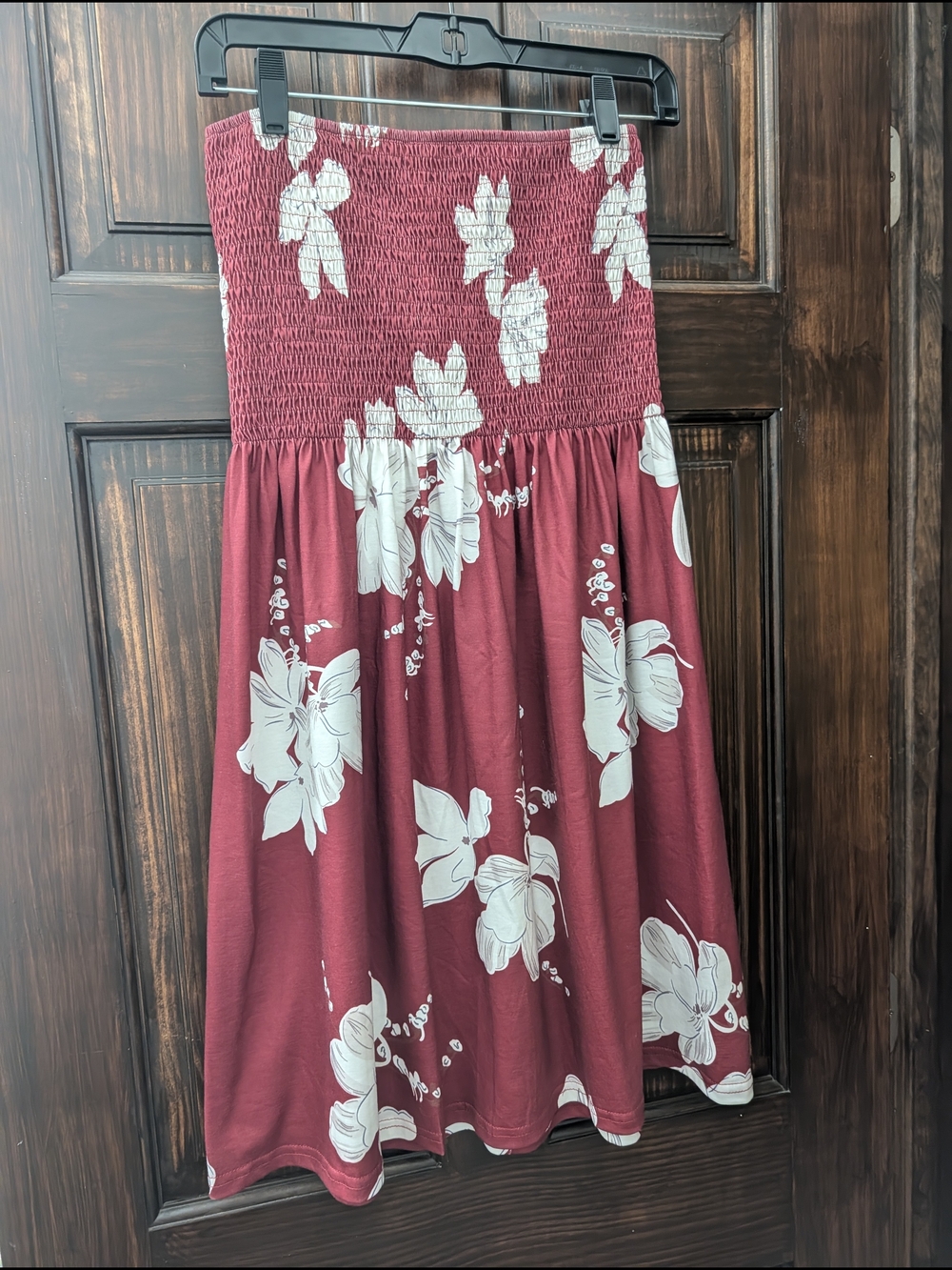 Women's Hawaiian Strapless Dress in Burgundy and White
